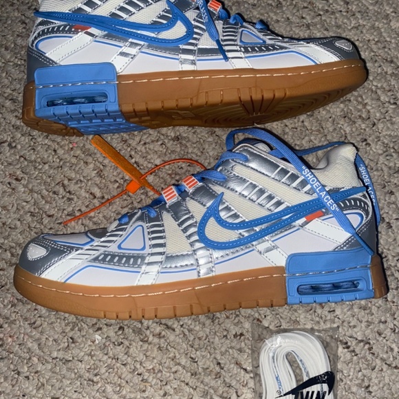 Nike Air Rubber Dunk Off-White UNC